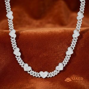 Collier Beverly Hills Heart Link Moissanite en argent, chaîne de luxe, bijoux fins romantiques, cadeau pour femmes - Product Image 3