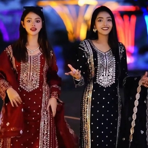 Conjunto de Traje de Georgette con Piel Sintética de Zorro de Diseño Exclusivo y Dupatta a Juego - Hermoso Atuendo Étnico para Fiestas para Mujer - Product Image 3