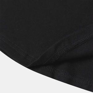 เสื้อยืดแขนสั้นผู้ชาย บริการ OEM ออกแบบโลโก้ของคุณเอง ผ้าฝ้าย 100% เสื้อยืดผู้ชายลายเส้นสีแดงดำสำหรับฤดูร้อน มีจำหน่าย - Product Image 4