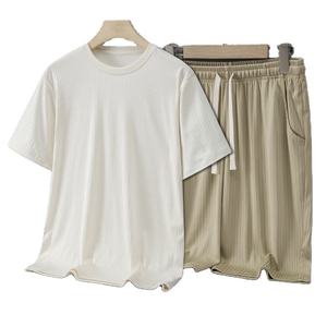 Ensemble décontracté d'été pour hommes : survêtement doux 2 pièces (T-shirt et short) – Vente en gros - Product Image 6