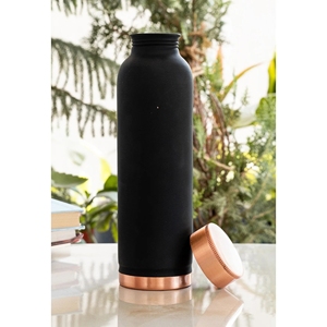 Botella de agua reutilizable de cobre con acabado negro, hecha a mano, ecológica, duradera, de 1000 ml, personalizable para el hogar, la oficina, viajes y el gimnasio. - Product Image 5