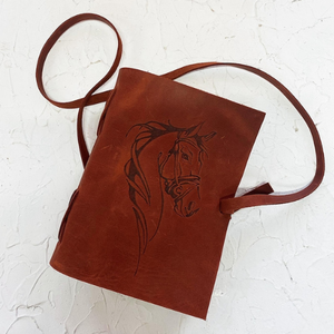 Diario de Cuero Esotérico de Estilo Vintage Hecho a Mano, Único, Al-Amir, con Patrón de Caballo, de la Artesanía Tradicional de Rajasthan - Product Image 1