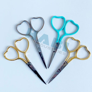 Tijeras Profesionales para Cejas, Hojas de Acero Inoxidable, Mangos de Acero, Alta Calidad, Proveedor Mayorista - Product Image 3