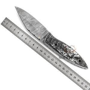 Couteau pliant de camping en acier Damas de qualité industrielle OEM personnalisé - Lame droite gravée au laser, manche en os de chameau 0,5 mm - Product Image 4