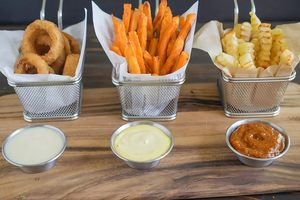 Producto a granel más vendido, vajilla para servir comida, cesta cuadrada de malla de acero inoxidable para freír patatas fritas francesas, cubo para freír - Product Image 6