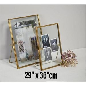 Cadre photo flottant moderne en verre et métal finition laiton, décoration artistique minimaliste pour table, cadre en verre de haute qualité en gros - Product Image 1