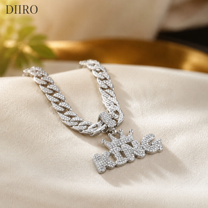 สร้อยคอจี้รูปทรงคิง DIIRO ชุบทอง 14K ประดับโมอิสซาไนต์ สไตล์ฮิปฮอป สำหรับผู้ชาย พร้อมจี้ตัวอักษร เหมาะสำหรับใส่ทุกวัน - Product Image 3