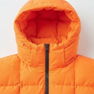 Chaqueta Acolchada con Capucha para Hombre, Color Naranja, Cortavientos, Informal, para Invierno, con Relleno de Poliéster, Cierre de Cremallera, Corte Regular - Product Image 4