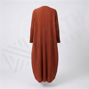 Abaya décontractée de haute qualité pour femmes, à manches longues, à double boutonnage, plissée, col rabattu, nouvelle arrivée - Product Image 2