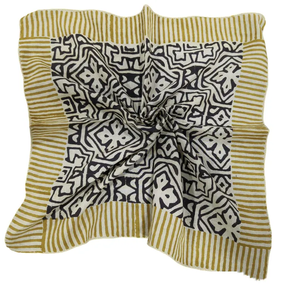 Pañuelo Cuadrado Étnico de Algodón Hecho a Mano Naaz Textile, Estampado Floral, Juego de Pañuelo para el Cuello, Ideal para el Verano, Suave al Contacto con la Piel - Product Image 4