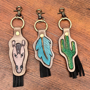 Porte-clés en cuir usiné à la main porte-clés personnalisé à franges Cactus Cowgirl clé de voiture porte-clés Western porte-clés en cuir mousqueton porte-clés - Product Image 3