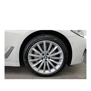 BMW Serie 5 530i Luxury Enero 2023 21.179 km Volante a la Izquierda Caja de Cambios Automática - Product Image 5