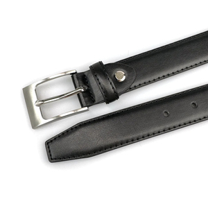 Cinturón Casual Ajustable Hecho a Mano de Cuero de Grano Completo con Hebilla de Acero, Duradero, Impermeable, de 3.5 cm de Ancho, de Alta Calidad y Cómodo para Hombre - Product Image 3