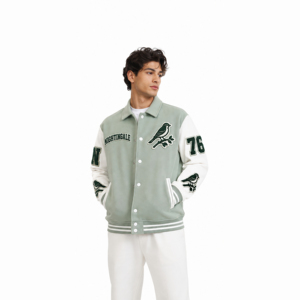 Chaqueta Universitaria de Marca Privada, Cuerpo de Lana, Mangas de Cuero, Parche Bordado en Chenilla, Chaqueta Universitaria Personalizada con Letras de Béisbol - Product Image 1