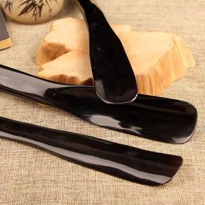 Calzador de Cuerno de Búfalo Natural de Alta Calidad, Pulido, Estilo Religioso, Hecho a Mano, Ecológico, con Forma Natural, Elevador de Botas, Moderno - Product Image 3