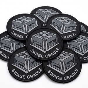 Parche Bordado Personalizado con Diseño de Cono Hexagonal y Yunque Marítimo para Herramientas de Forja y Pesca de Ballenas - Product Image 4