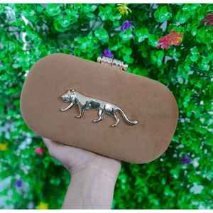 Pochette de soirée indienne au design floral fait à la main Sac à main de mariage écologique - Product Image 1