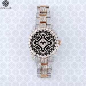 Montre-bracelet de luxe Hip Hop en moissanite de qualité supérieure, étanche, bijou de créateur pour homme, disponible à la vente - Product Image 1