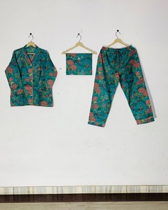 Ensemble de vêtements de nuit artisanaux pour femmes, prêt à offrir, imprimé à la main, ensemble de pyjama pour femmes, prix de gros - Product Image 1