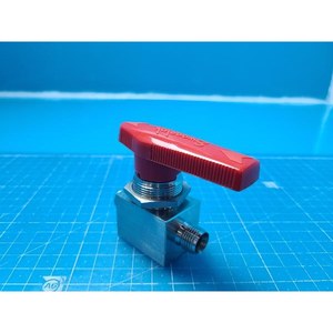 Vanne à boisseau sphérique Swagelok SS-44S6 en acier inoxydable, utilisée comme pièce détachée pour équipement semi-conducteur Legacy - Product Image 1