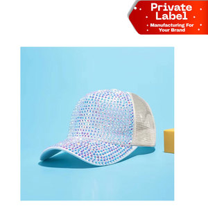 Gorras Trucker de Tela Suave al Tacto, Costuras Premium, Gorra Personalizada, Panel Frontal Limpio, Listas para Serigrafía y Parches - Product Image 1
