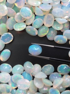 Natural Ethiopian <b>Opal</b> 10x8MM Oval Cut Best Quality Gemstone for Jewelry Making - Product Image 4