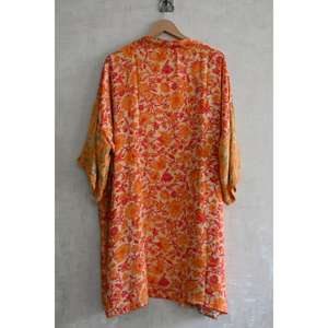 Kimono en soie patchwork de style designer, robe longue bohème pour femmes, robe élégante - Product Image 5