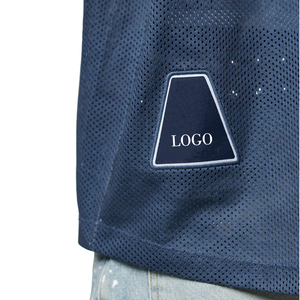 เสื้อเจอร์ซีย์ตาข่ายแบบสั่งทำพิเศษ พิมพ์ลายตัวเลขขนาดใหญ่ สไตล์สตรีทแวร์ คอวี สำหรับผู้ชาย ระบายอากาศได้ดี ผลิตจากโพลีเอสเตอร์ รับผลิตแบบ OEM น้ำหนักเบา - Product Image 6