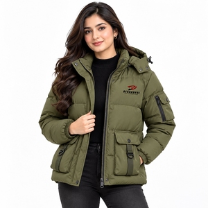 Ropa de invierno a la moda con máxima comodidad. Chaquetas acolchadas para mujer diseñadas para brindar calidez, durabilidad y un estilo informal sin esfuerzo. - Product Image 1