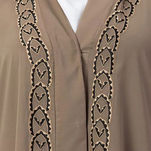 Abaya de Chifón Recta Bordada Personalizada, Servicio OEM, Ropa Elegante y Modesta para Mujer, para Marcas de Boutique y Compradores de Pedidos al por Mayor - Product Image 6