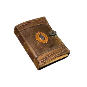 Diario estético de cuero marrón con relieve de piedra hecho a mano, 200 páginas con borde deshilachado, cuaderno de Wicca dibujado a mano, Grimoire, Libro de hechizos - Product Image 5