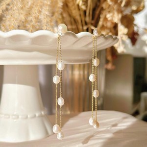 Dainty Pearl Drop <b>Earrings</b> Long Gold Tassel Threader <b>Earrings</b> Minimalist Wedding Jewelry Handmade Freshwater Pearl - Product Image 2