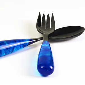 Juego de Servidores de Ensalada de Acrílico Aqua Swirl y Horn, Diseño Moderno de Alta Gama, Cucharas y Tenedores para Cocina y Hotel, con un Estilo Elegante - Product Image 1