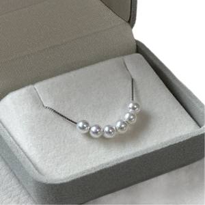 Collar de Perlas Redondas de Agua Dulce Akoya Naturales de Zhuji de 4-5 mm, Súper Brillantes, Cadena de Plata Pura 'Smile Chain' - Product Image 5