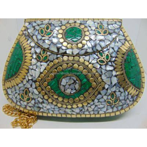 Bolso de Mano Rectangular Metálico Azul con Detalles Dorados, Diseño de Arte Folclórico Pintado a Mano, Efecto Mármol Ahumado, Acabado Brillante, para Mujer, para Fiestas - Product Image 6