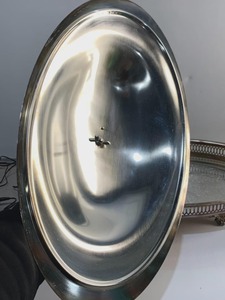 ถาดอุ่นอาหารสแตนเลสทรงกลม ดีไซน์หรูหรา พร้อมฝาปิดและหูจับตกแต่ง สำหรับเสิร์ฟบุฟเฟ่ต์ ในราคาที่ดีที่สุด - Product Image 2