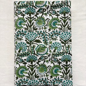 Telas Estampadas Florales 100% Algodón, Tela de Algodón al por Mayor por Metro para Vestidos, Cortinas, Ropa de Cama y Decoración del Hogar - Product Image 2
