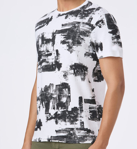เสื้อยืดทรงบ็อกซี่สไตล์เรโทรยุค 90 - ผ้าเนื้อหนา GSM - ให้ความรู้สึกคลาสสิกแบบสตรีทแวร์ - สมดุลที่ลงตัวระหว่างความสบายและสไตล์ 2026 - Product Image 6