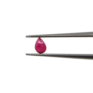 Rubíes naturales de Bangkok calibrados en forma de pera de 3x4 mm, rubíes naturales sueltos en forma de cabujón para la fabricación de joyas, listos para usar. - Product Image 2