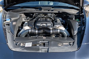 Porsche Cayenne Turbo 2011 - Product Image 6