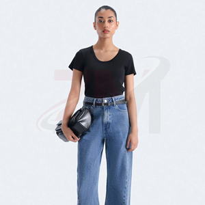 T-shirt en coton pour femme, coupe ajustée, tissu respirant et doux, décontracté, été, coupe ajustée, élégant, tenue de tous les jours, look tendance - Product Image 1