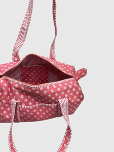 Pink Floral Patterned Duffel <b>Bag</b> with <b>Zipper</b> Closure Large Capacity Travel Tote Textile Material Weekender Style - Product Image 4