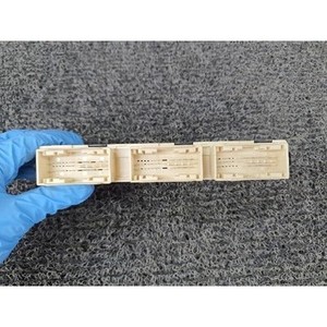 ECU และโมดูลคอมพิวเตอร์มือสองสำหรับรถยนต์ C-class รุ่น A2059006402 - Product Image 4