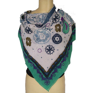 Pañuelo cuadrado de algodón con estampado floral elegante para mujer, con borlas delicadas, ligero, transpirable, suave, a la moda para el verano - Product Image 1