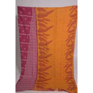 ผ้าห่มคันธาทำมือ ลายดอกไม้สไตล์อินเดีย ผ้าฝ้ายวินเทจ โบโฮ ผ้าคลุมเตียง ผ้าห่มสองด้าน ของตกแต่ง - Product Image 2