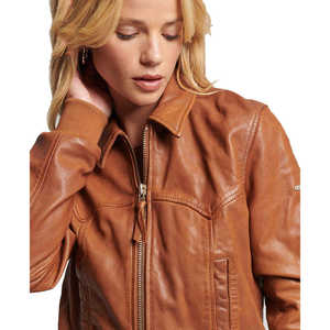 Chaqueta Acolchada de Piel de Oveja para Mujer, Estilo Motociclista, Transpirable, con Estampado, Tejida, Personalizable OEM, de Moda y en Oferta - Product Image 6