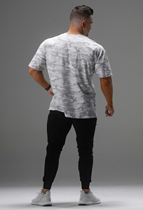 Camiseta de Manga Corta con Estampado de Camuflaje para Hombre, Corte Holgado, Cuello Redondo, Transpirable, de Algodón y Elastano - Product Image 5