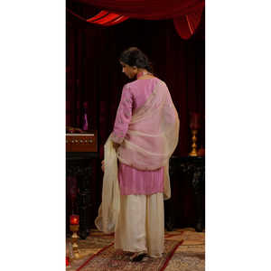 Hermoso Salwar Kameez de Seda Rosa JL - Traje de Fiesta con Top, Pantalón y Dupatta, Talla XL - Product Image 4