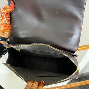 Handcrafted Luxury Floral Carved Hand Tooled Leather Crossbody <b>Bag</b> New Design Genuine Cowhide Leather Messenger <b>Bag</b> for Women's - Product Image 6