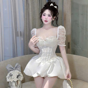 Conjunto de Dos Piezas de Verano para Mujer, Ropa Cómoda, Natural, a la Moda, Lavable, con Empaque Personalizado, de Fabricante Vietnamita - Product Image 5